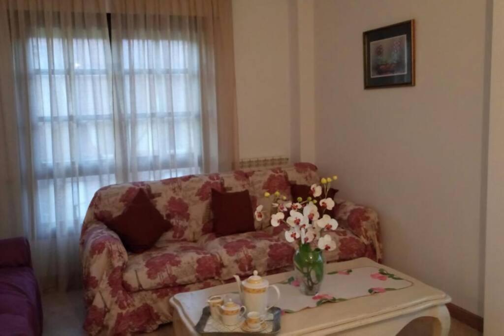 Chalet Cerca De Noja Con Acceso A Spa Beranga Exteriör bild